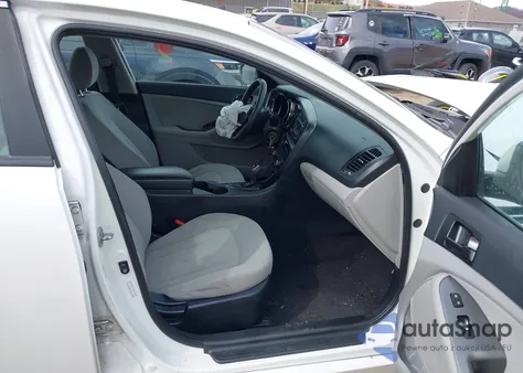 2011 Kia Optima Lx from USA, damaged, VIN KNAGM4A78B5074498